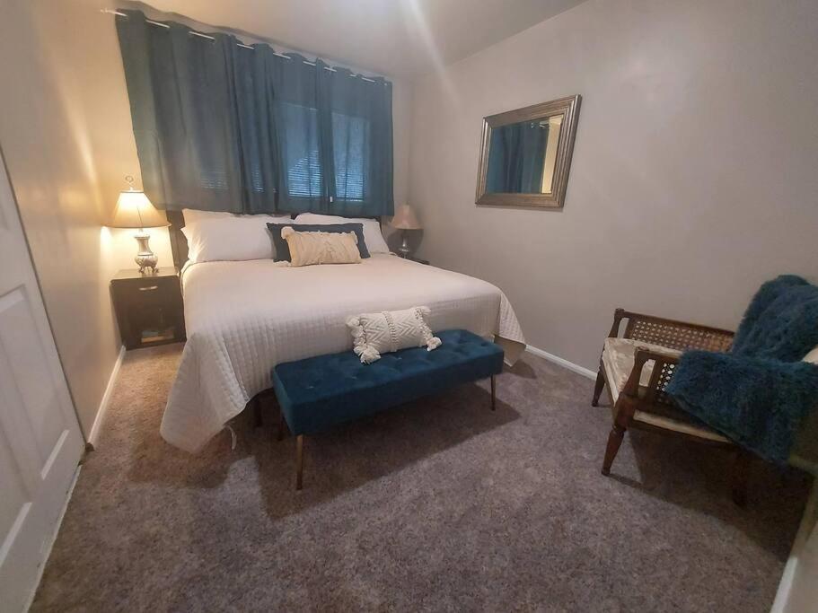 Cheerful 3 Bedroom House. Great Location Colorado Springs Exterior foto